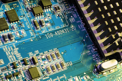 關閉計算機主板鏡頭的電子元器件設計